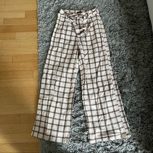 PrettyLittleThing Plaid Pants, 2